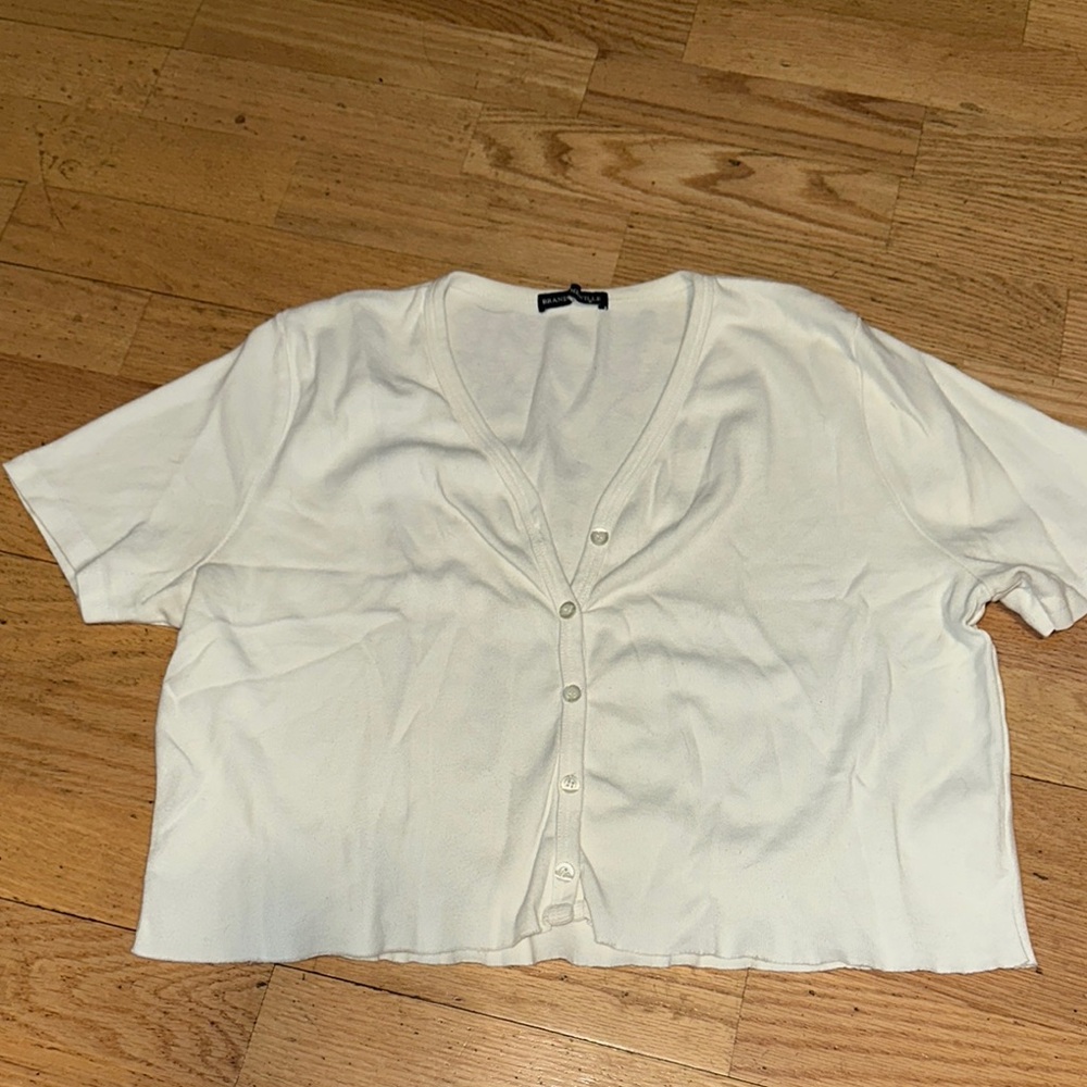 White Cream Buttoned Crop Blouse